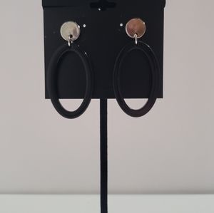 "METAL" Acrylic Earring NEW